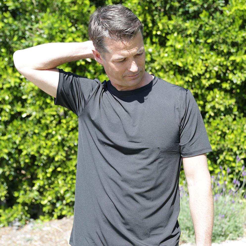 Bu Men’s Short Sleeve Crew Neck UPF 50+