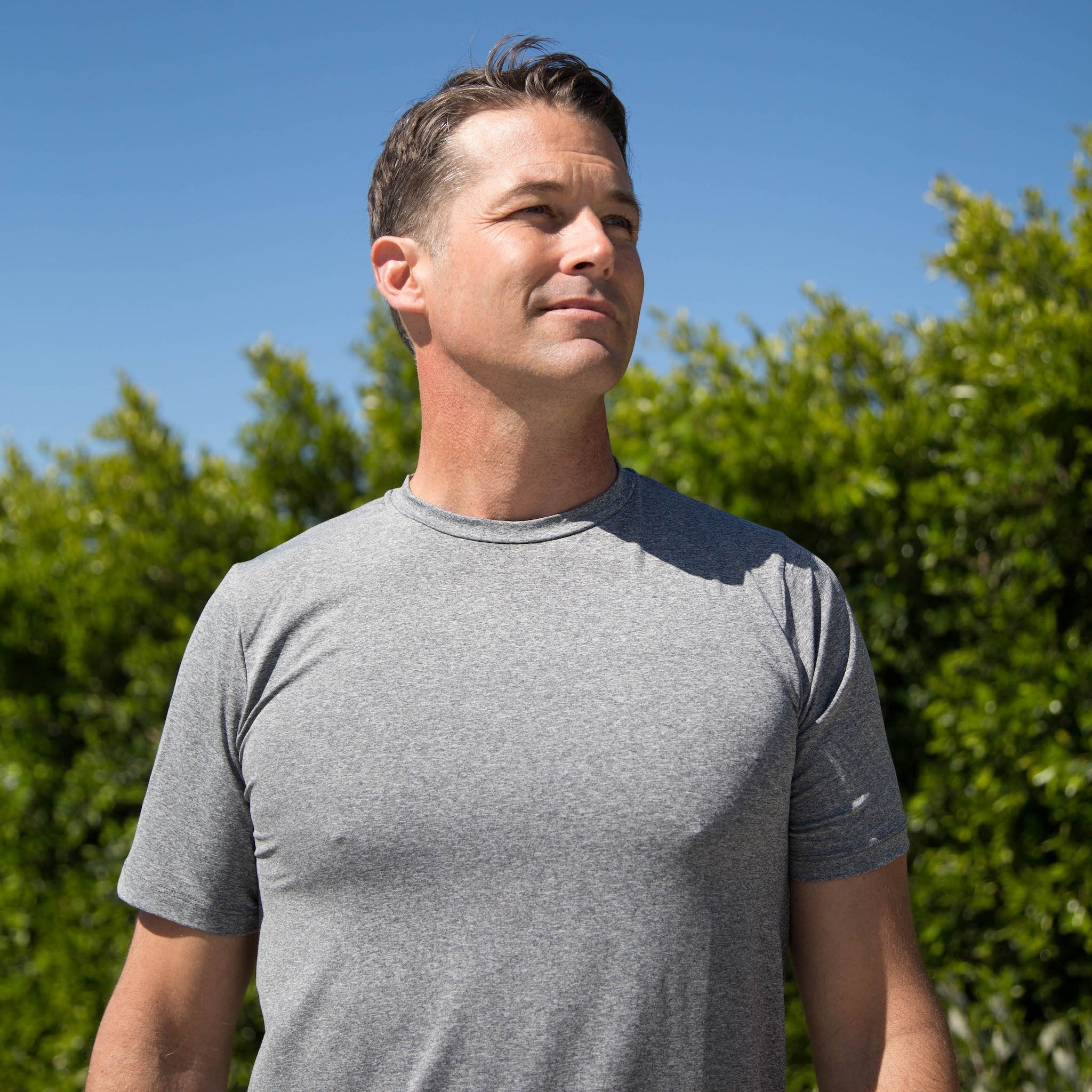 Bu Men’s Short Sleeve Crew Neck UPF 50+